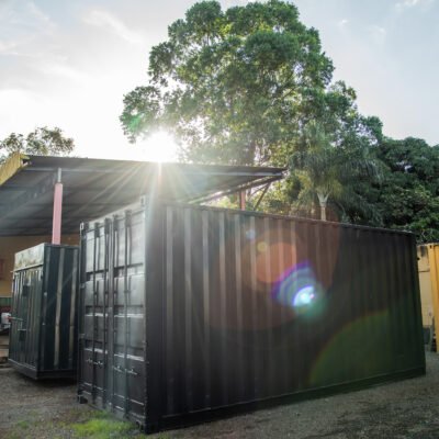 aluguel de container maritimo para transporte de carga armazem araguaia guindastes munck goiania goias